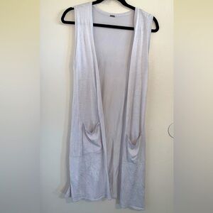 Poof long sleeves cardigan style with pocket brand new no tags size small